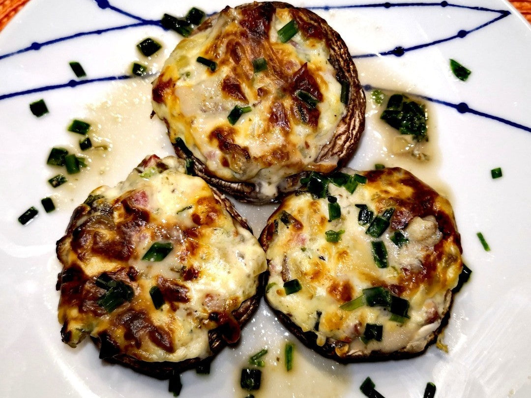 Heißluftfritteuse Rezepte Gefüllte Champignons Gemüse Köstliche Häppchen der Natur: Gefüllte Champignons, ein Genuss für Feinschmecker.