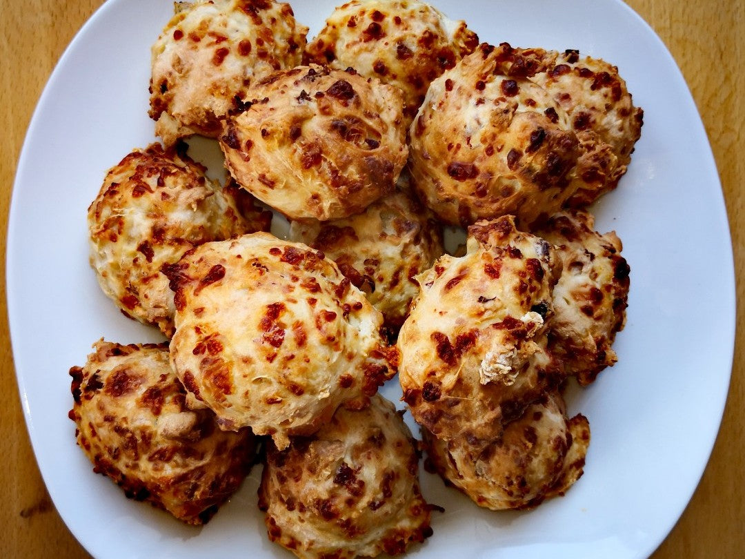 Knautzenweckle Heißluftfritteusen Rezept Urgeschmack neu erlebt: Knautzenweckle aus der Heißluftfritteuse – Herzhaft, knusprig, unverwechselbar lecker