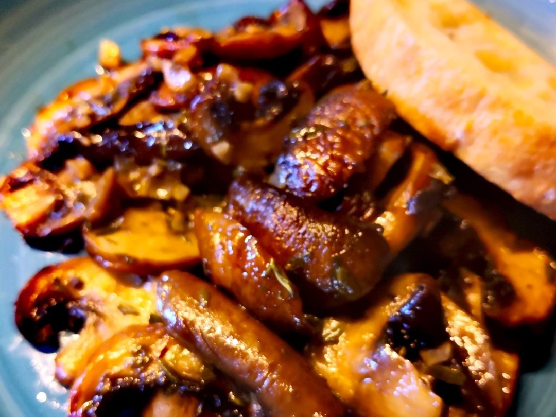 Zypriotische Champignons | Heißluftfritteusen Rezept