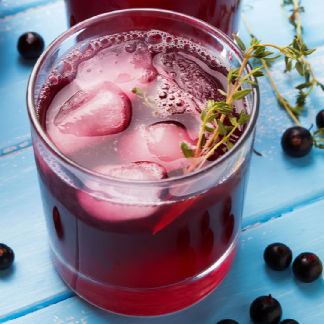 BERRY WITH HERBS Johannisbeer-Thymian Limonade