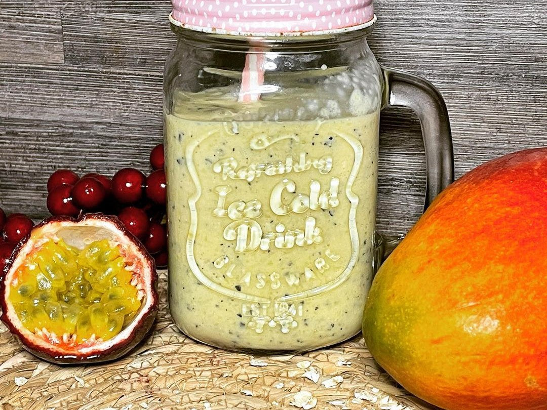 Passionsfrucht-smoothie | Rezept Passionsfrucht Buttermilch Haferflocken Mango