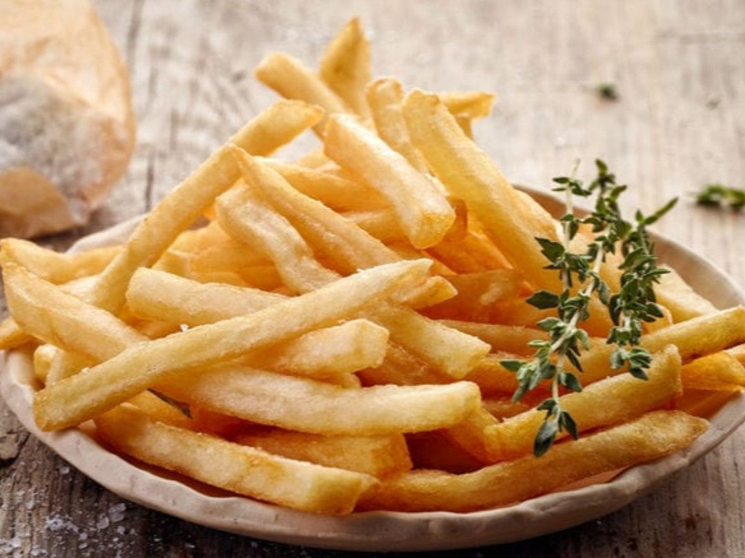 Pommes Frites Heißluftfritteusen Rezept Empfohlene Kartoffelsorte: Ditta Alternativ beliebte Sorten für Pommes: Annabelle, Belana, Berber, Inova, Ladey, Laura, Linda, Nicola, Princess; Renate oder Selma.