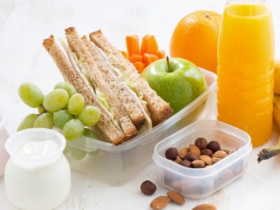 DER STUDENTENFUTTER DRINK Rezept Slow Juicer Rezepte Der klassische Snack zu einem leckeren Saft umfunktioniert