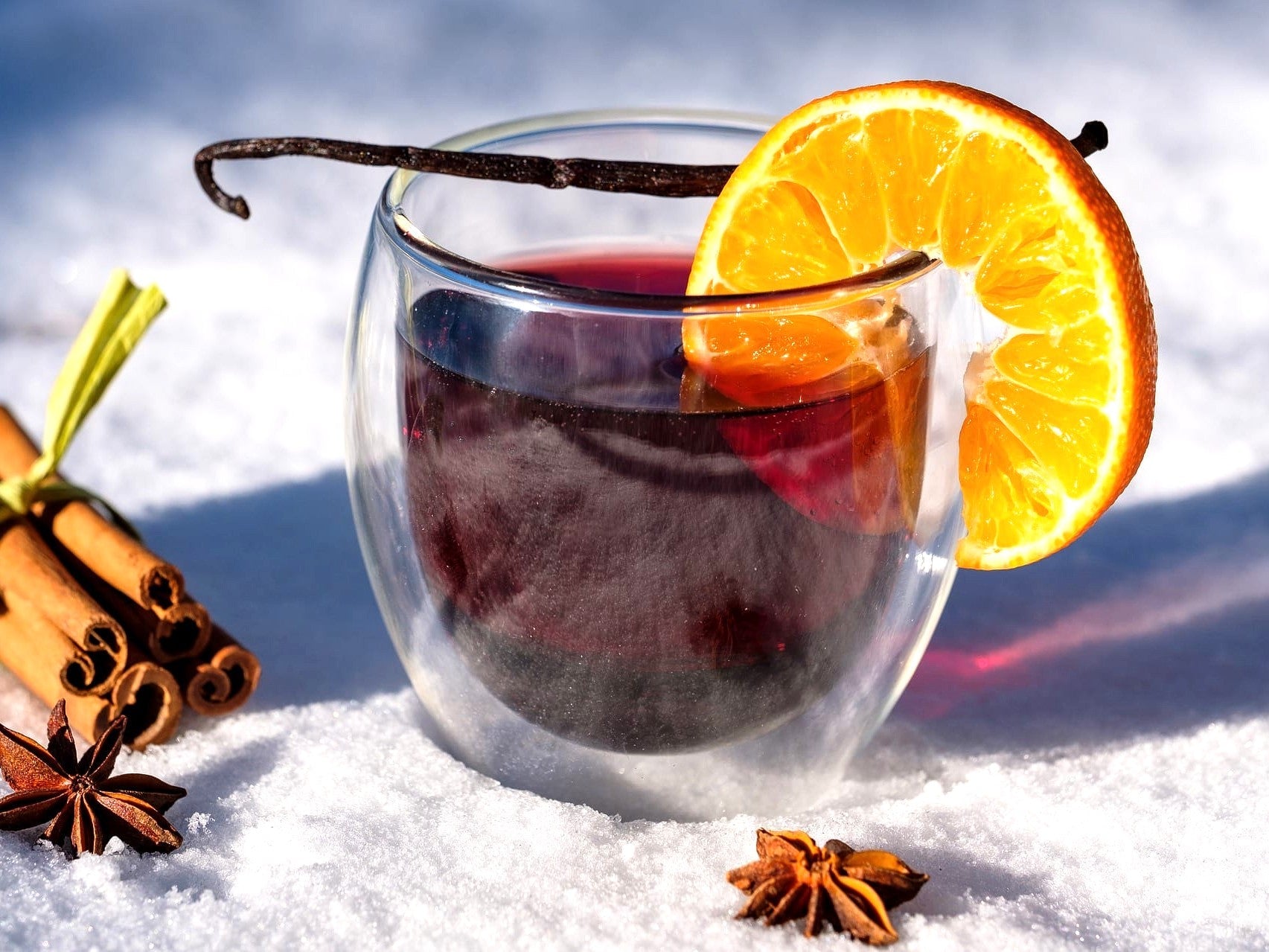 HOT BERRY Zitruspresse Rezepte Glühwein mit Cranberries, Orange und Zimt