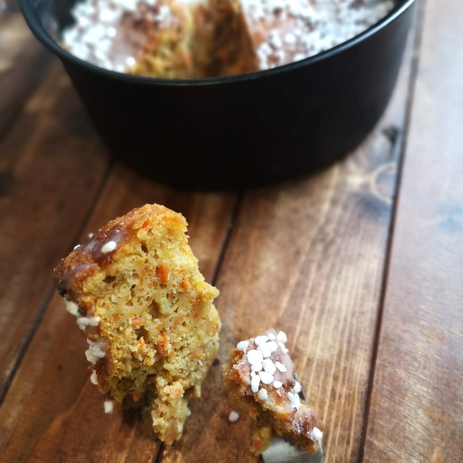 🍎Apfel-Rübli-Kuchen🥕 | NUTRILOVERS | #WissenWasDrinIst