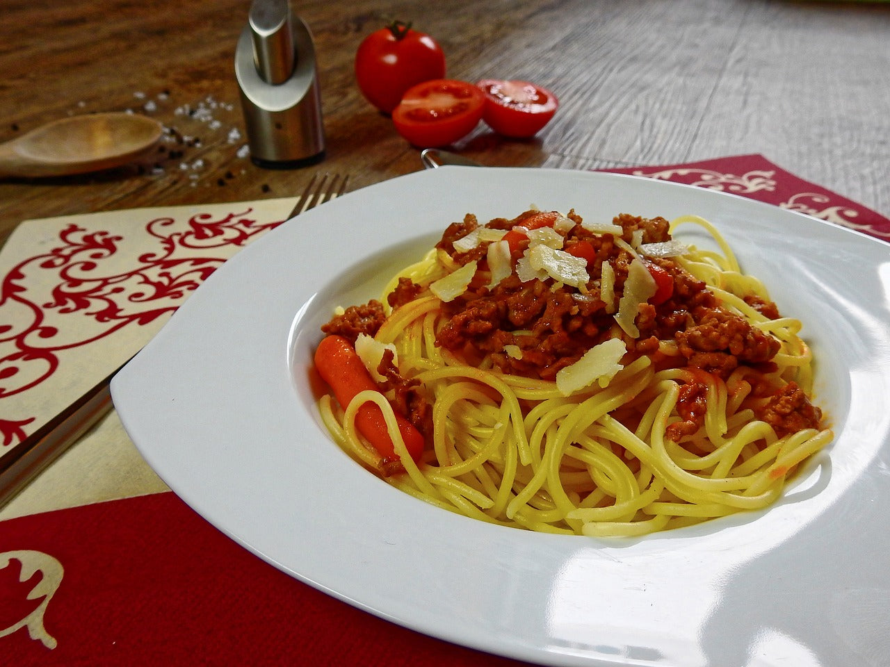Spaghetti ,nudeln, Grundrezept für Nudelteig,Spaghetti selbst machen