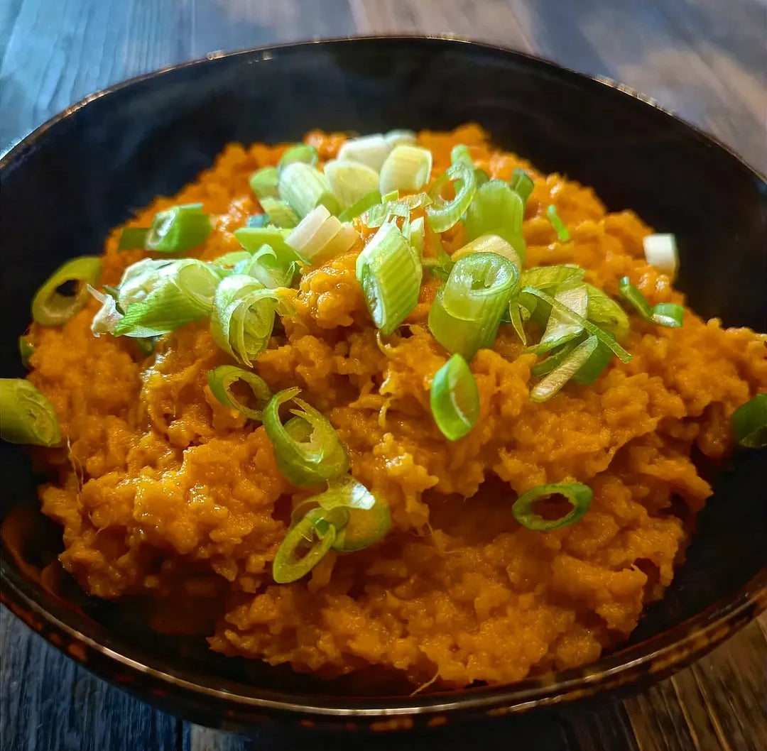 Süßkartoffelpüree mit Erdnussmus & Sojasauce