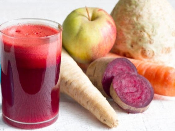Detoxsaft Detoxsaft aus Sellerie Karotte   Apfel