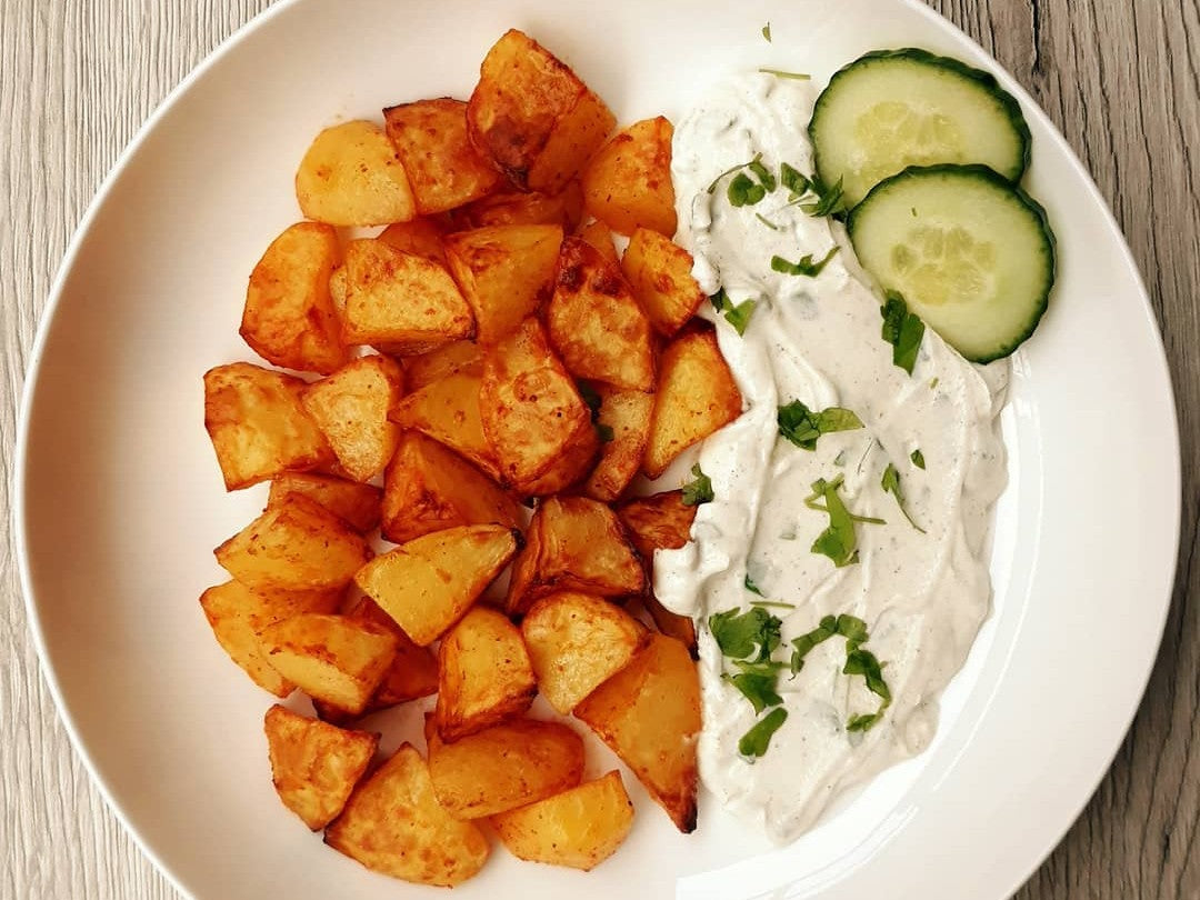 Gebackene Kartoffeln aus der Heißluftfritteuse  Einfaches  und gesundes Essen