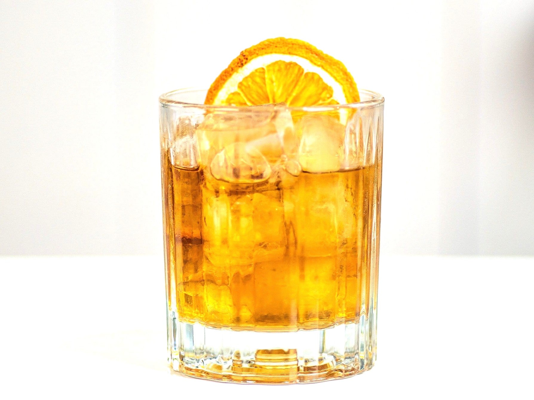  Zitruspresse Rezepte WHISKY SOUR Lynchburg Lemonade mit Whiskey, Zitronen und Rosmarin