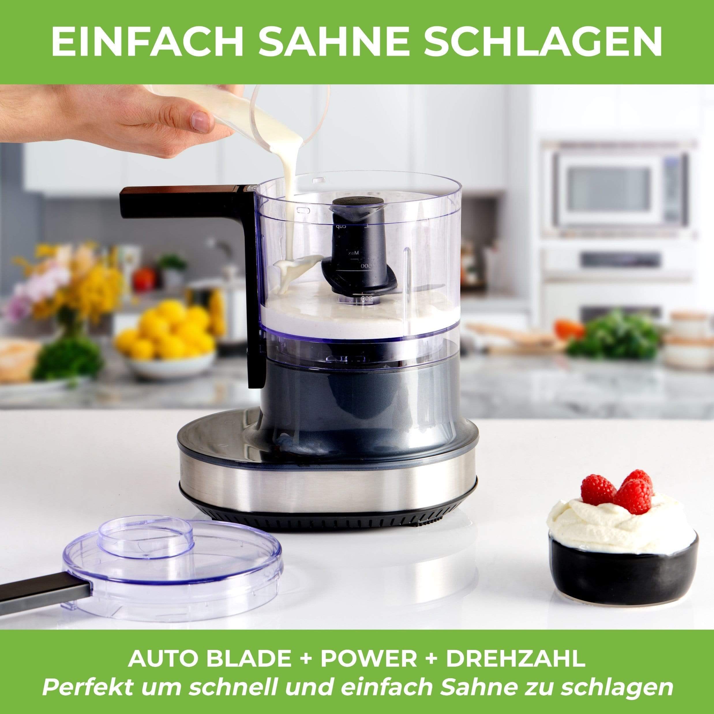 Küchenmaschine in Schwarz und Transparent zum schnellen Sahne schlagen, mit Auto-Blade-Funktion.